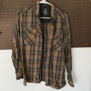 KÜHL Men’s Plaid Button Down Shirt Medium Outdoor Flannel Hiking Casual